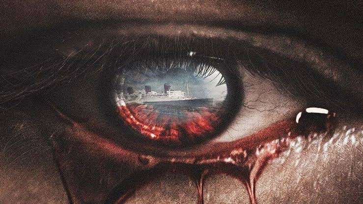“La maldición del Queen Mary” es una montaña rusa del terror sobre el mar.