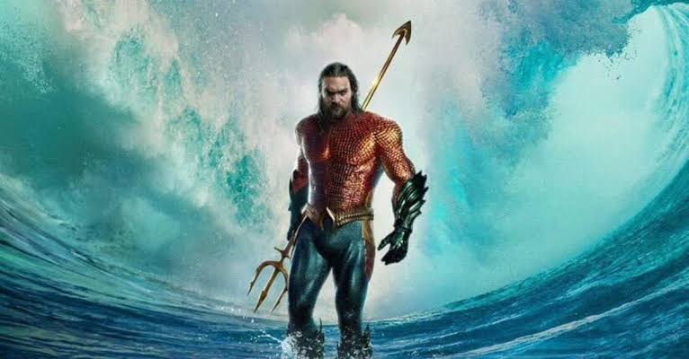 “El mensaje de “la familia unida jamás será vencida” y el carisma de Jason Momoa es lo que mantiene a flote toda la historia de Aquaman 2”